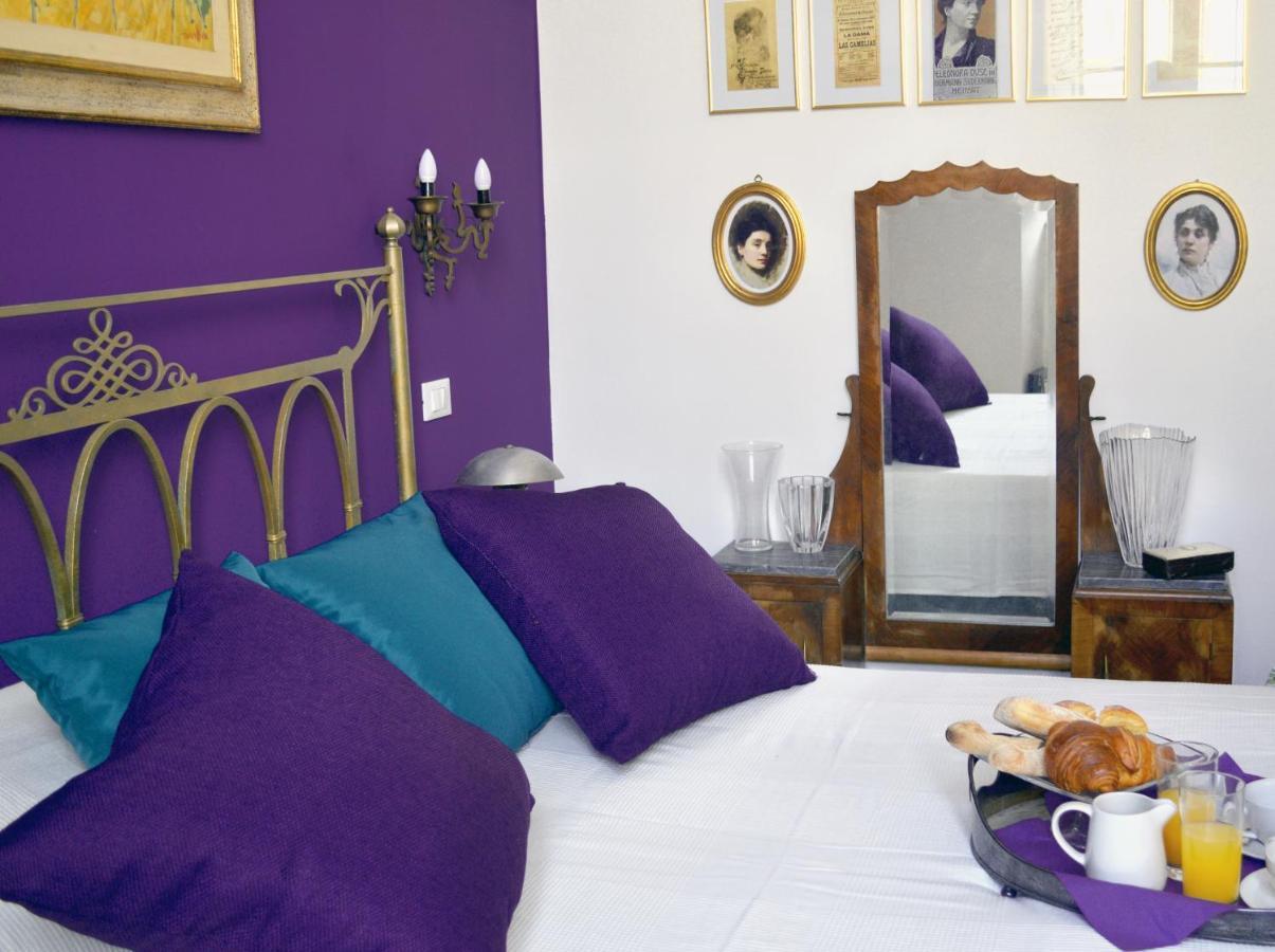 リヴォルノ 900 Bed & Breakfast エクステリア 写真